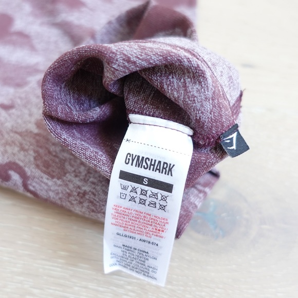 Gymshark Camo Seamless Legging in Small - Picture 2 of 13